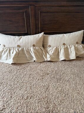Pair of VHC Brands Sawyer Mill  Cottage Core  Ruffled Throw Pillows 14x22 Cotta